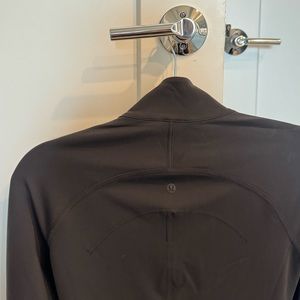 Lululemon black zip jacket